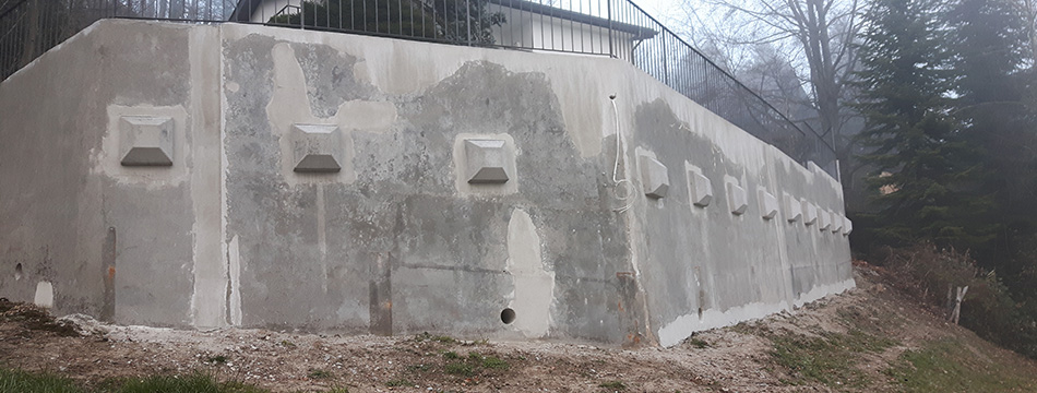 Sanierung Stützmauer Wald